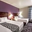 La Quinta Inn & Suites by Wyndham Bowling Green