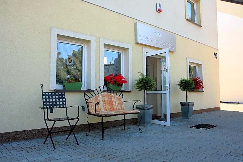 Leo Hostel