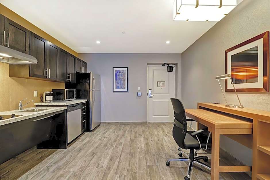 Homewood Suites by Hilton Ottawa-Kanata