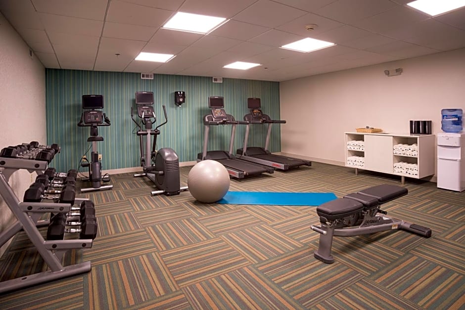 Holiday Inn Express Branford-New Haven By IHG