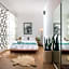 Hotel Sin Nombre