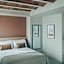 Pau Suites