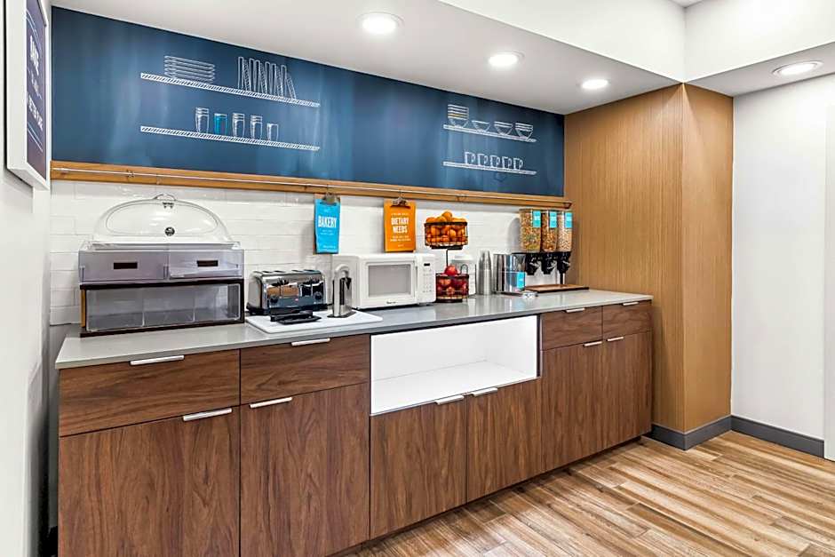 Hampton Inn by Hilton Dayton South