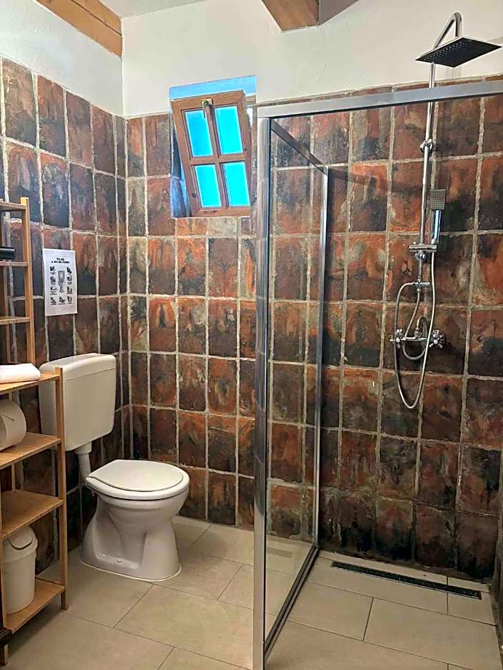 Hollóköves Vendégházak