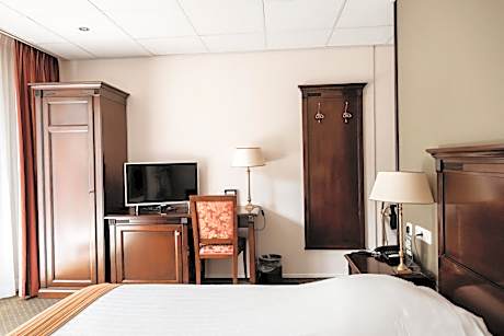 Standard Double Room with Terrace