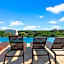 Serenity in the Sky - Studio with Rooftop and Plunge pool