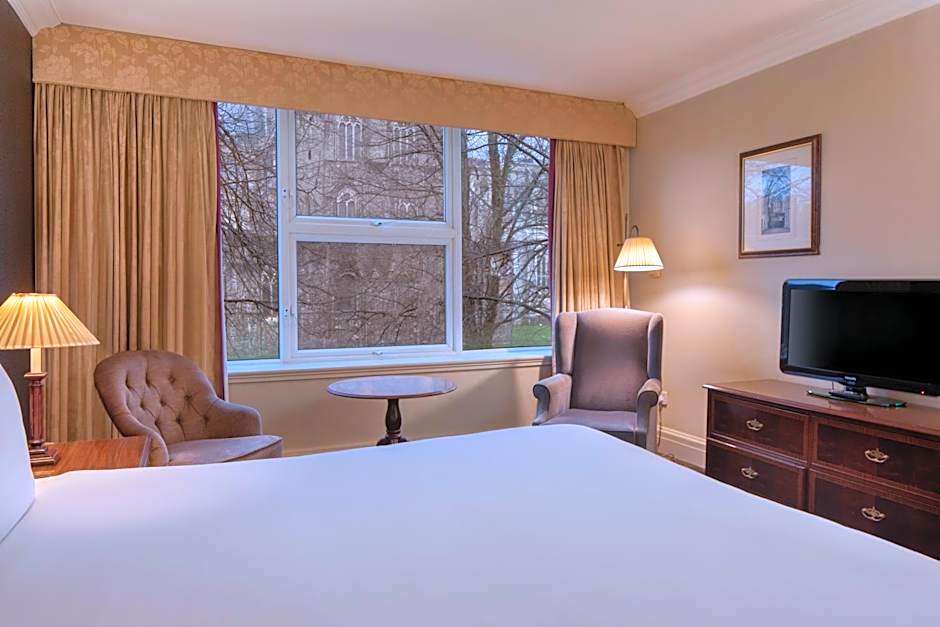 Winchester Wessex Hotel by Sunday