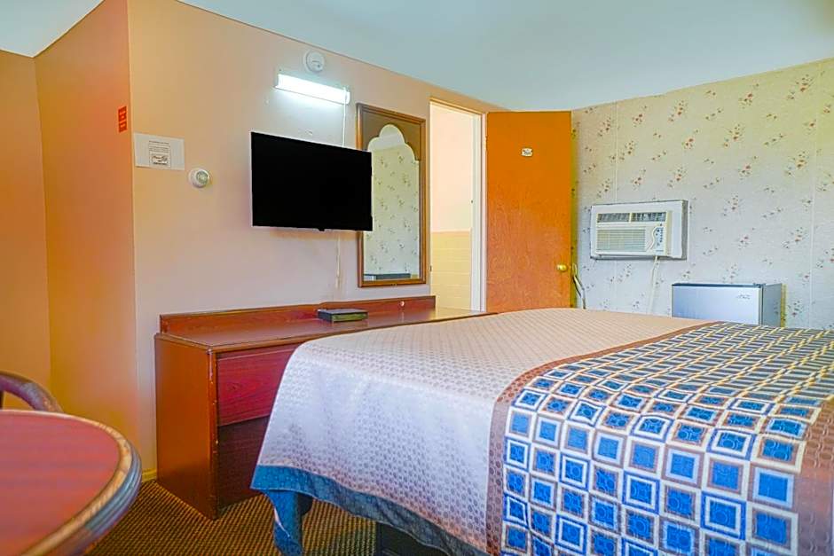 Bay Motel By OYO Bay City