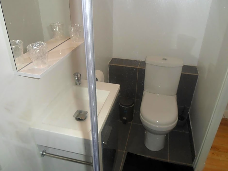 Riverside Bed and Breakfast