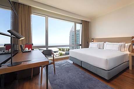 Premium Room River View