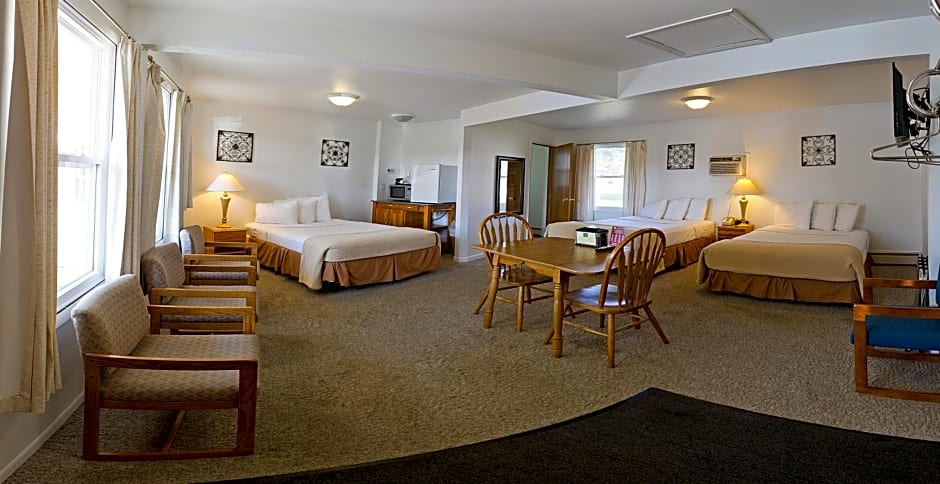 Sunset Lodge Escanaba