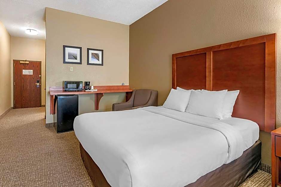 Comfort Inn & Suites St Louis-O'Fallon