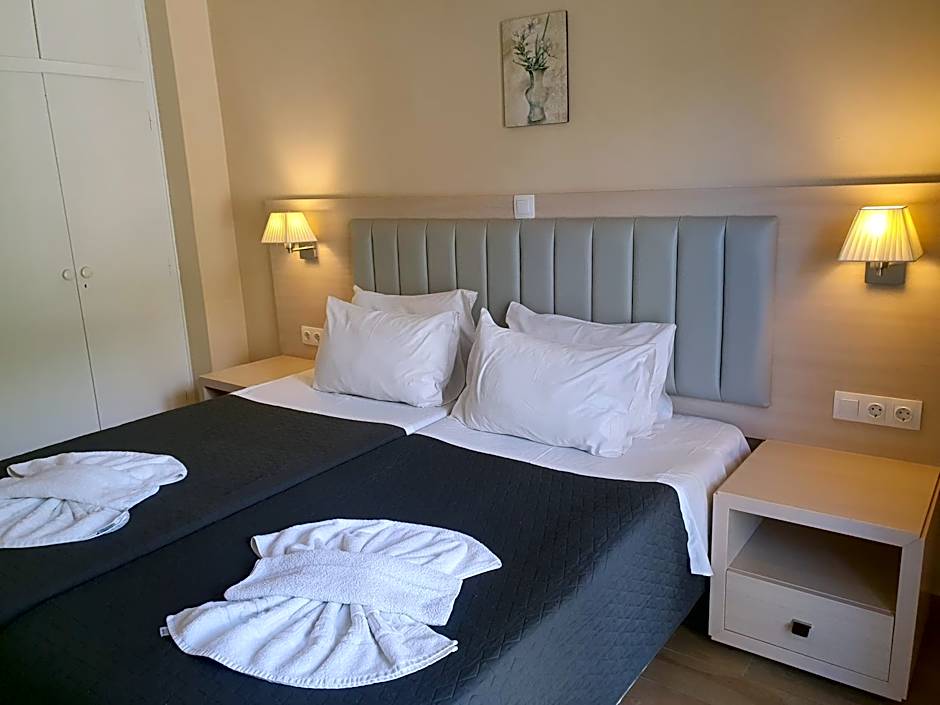 Phivos Hotel