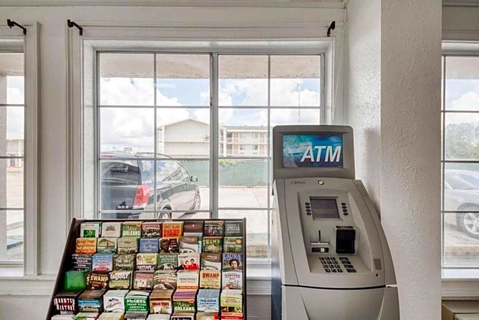 OYO Hotel Baton Rouge East I-12