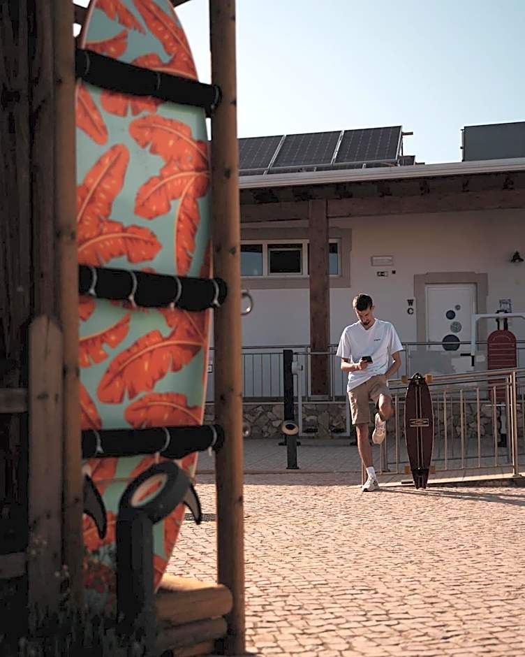 Sagres Sun Stay - Surf Camp & Hostel