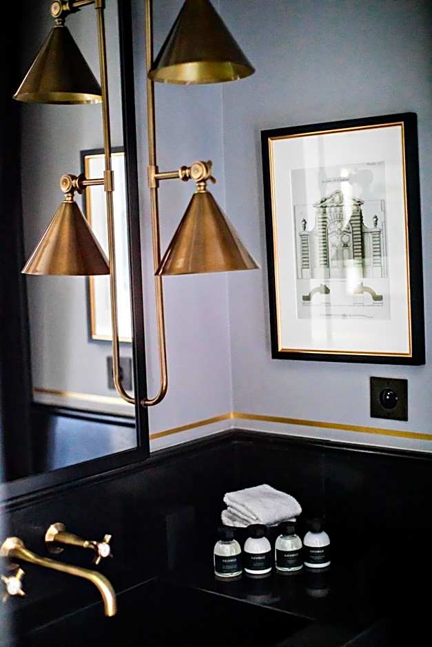 Monsieur George Hotel & Spa - Champs-Elysées