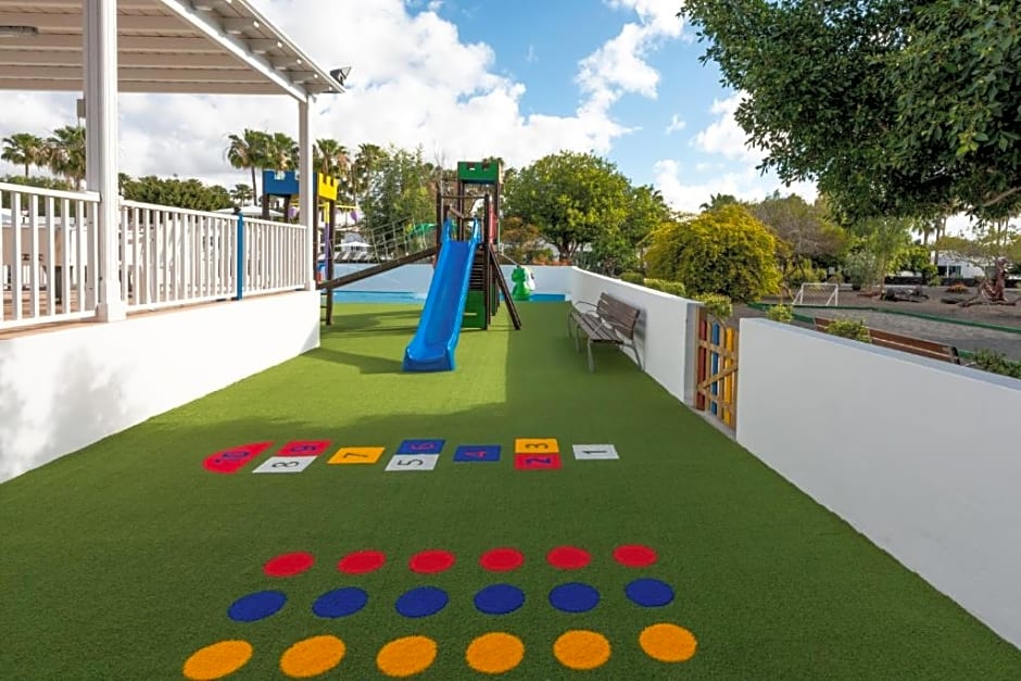 Hyde Park Lane Villas