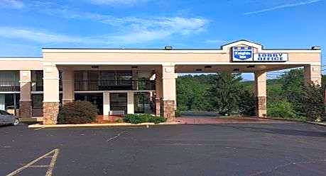 Knights Inn Newport
