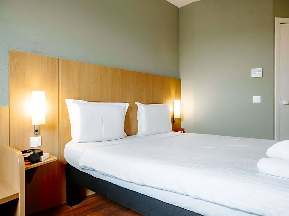 Ibis Sofia Airport Hotel