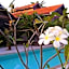 Panji Panji Tropical Wooden Home Langkawi
