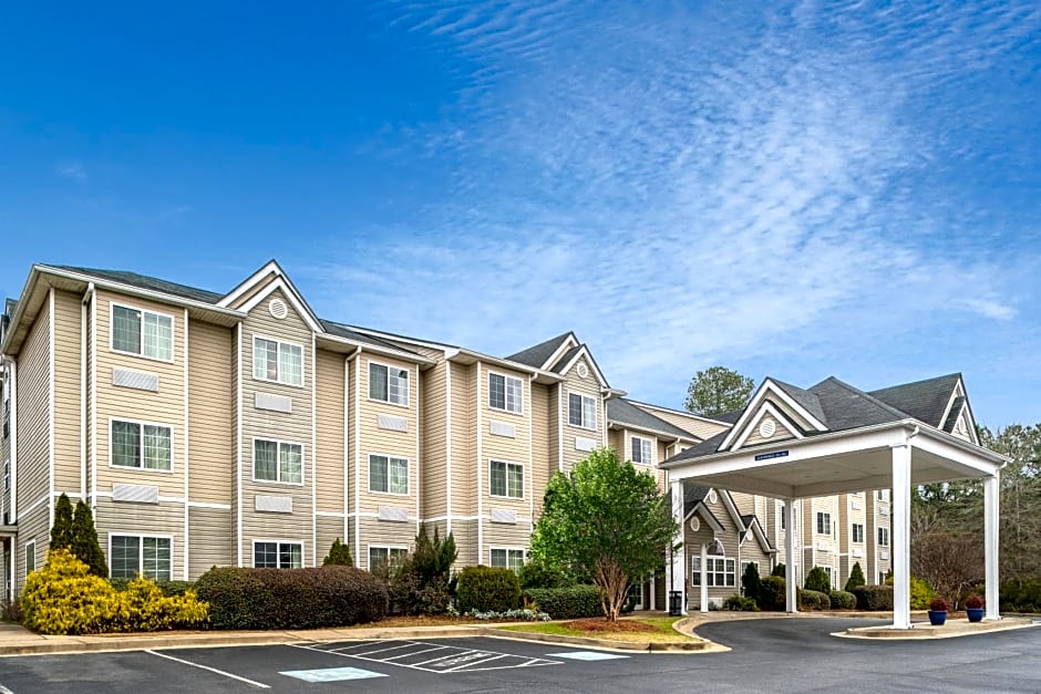 Microtel Inn & Suites Columbus North
