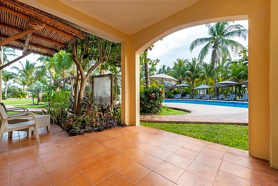 Rojo Manglar Acapulco