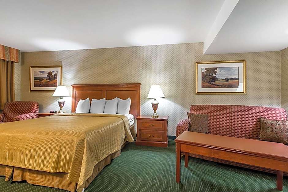 Quality Inn Near China Lake Naval Station
