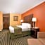 Quality Inn & Suites Grinnell near University
