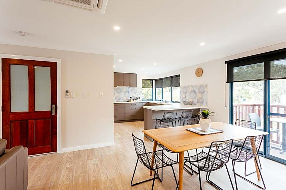 Dolphin Lodge Albany - Self Contained Apartments at Middleton Beach