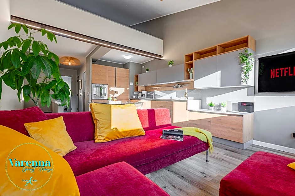 Varenna Guest House