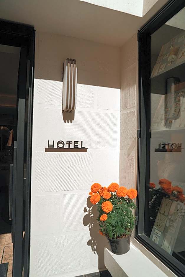 Rodona Hotel