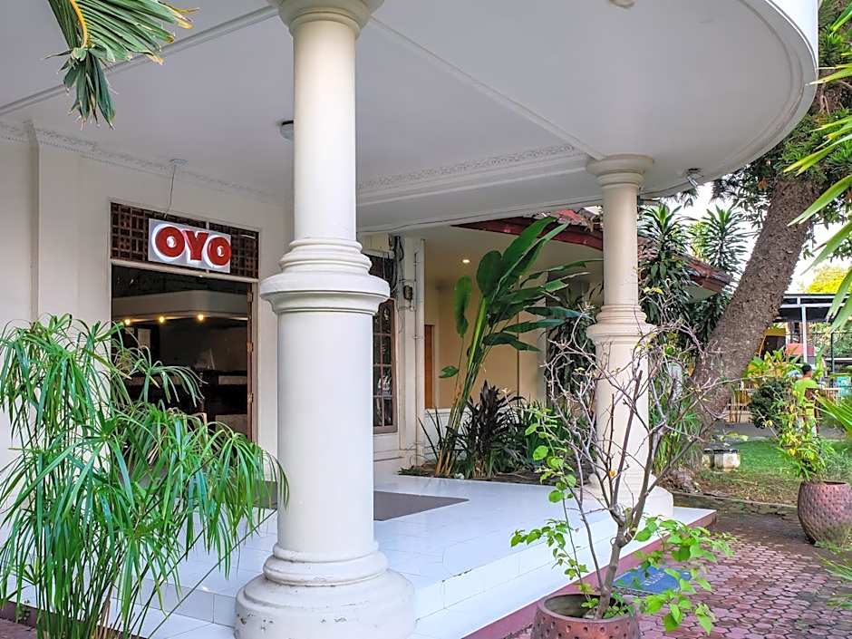 Griya Asri Hotel Mataram