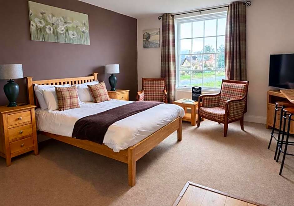 Photo 1 of 4 of Garden View