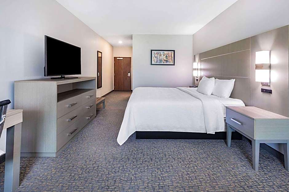 La Quinta Inn & Suites by Wyndham Jackson/Cape Girardeau