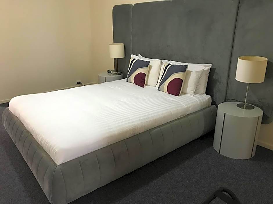 Highpoint International Hotel