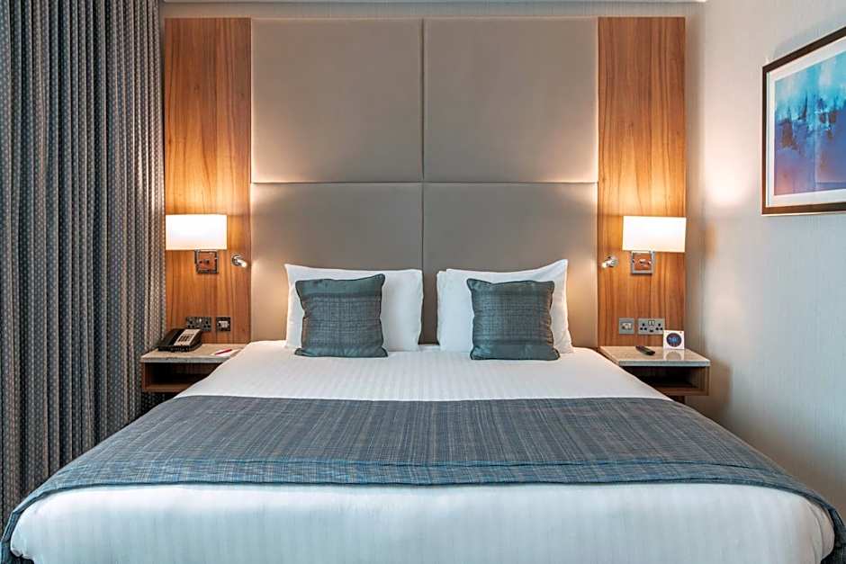 Crowne Plaza London Heathrow T4 By IHG