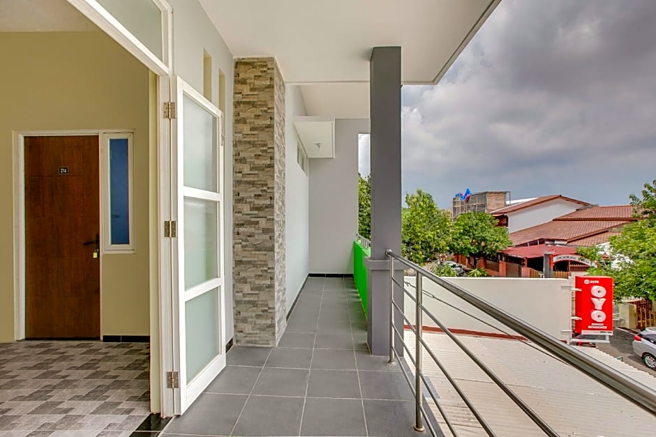 OYO 3170 Songo Residence