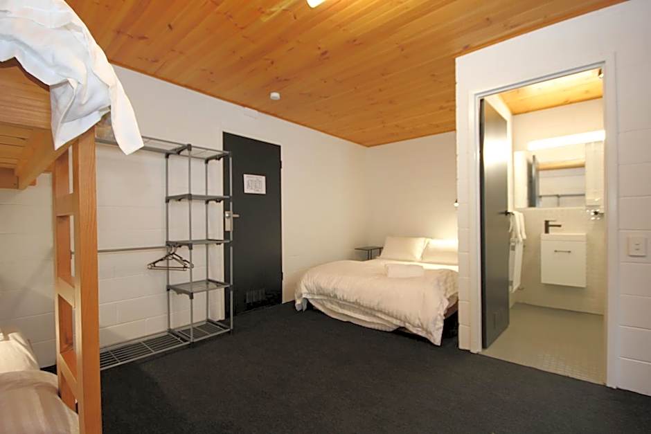 Lakeside Falls Creek