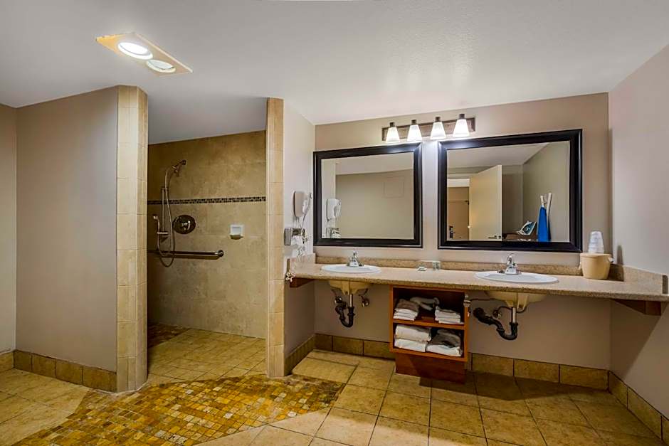 Best Western Diamond Bar Hotel & Suites