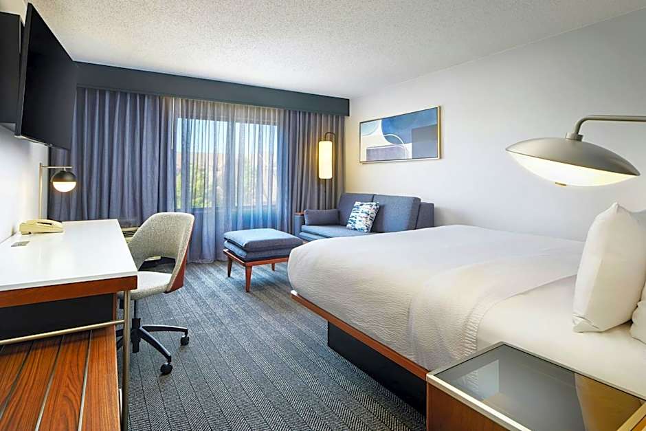 Courtyard by Marriott Boulder Longmont