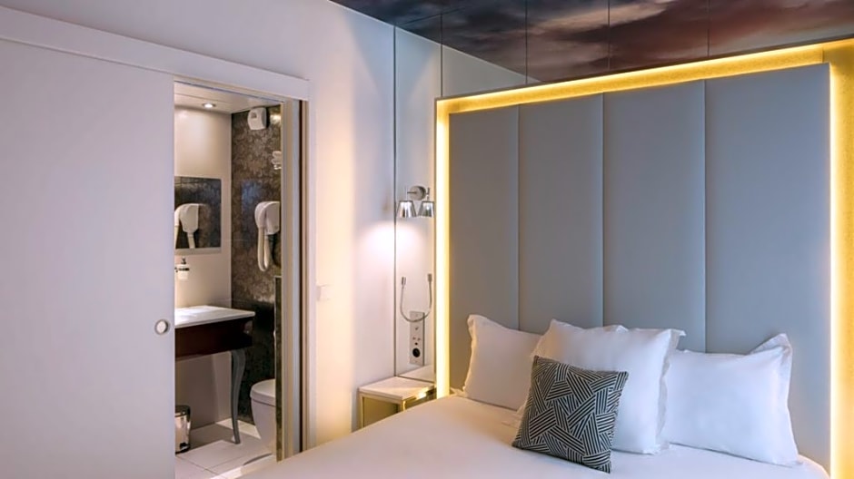 Nouvel Hotel Eiffel
