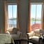 Lunenburg Arms Hotel