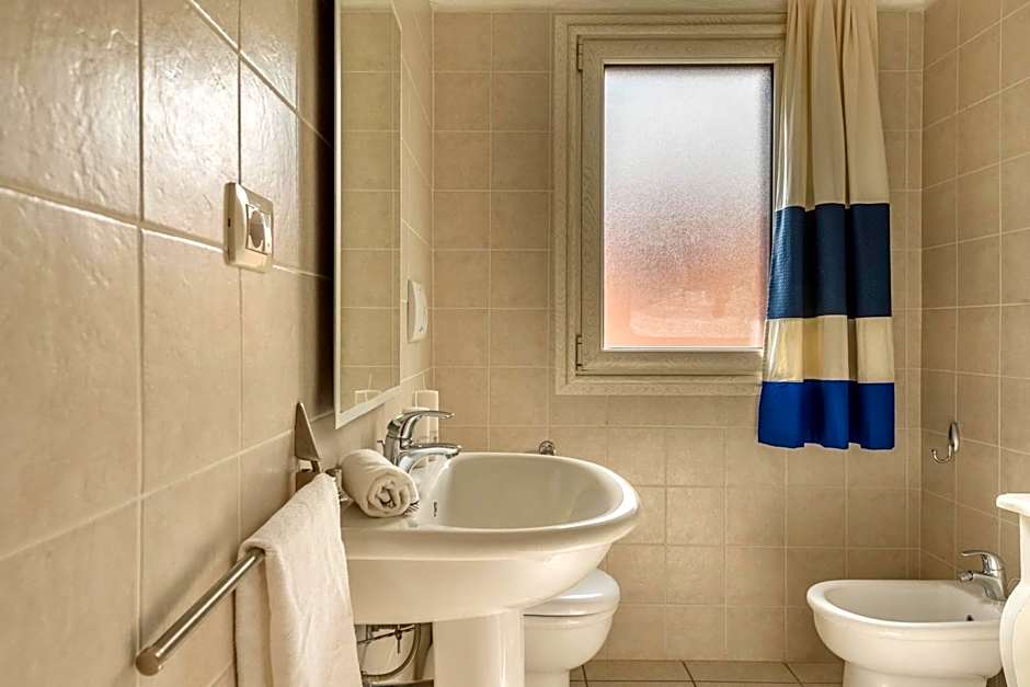 Residence a Golfo di Marinella a 450 mt dal mare