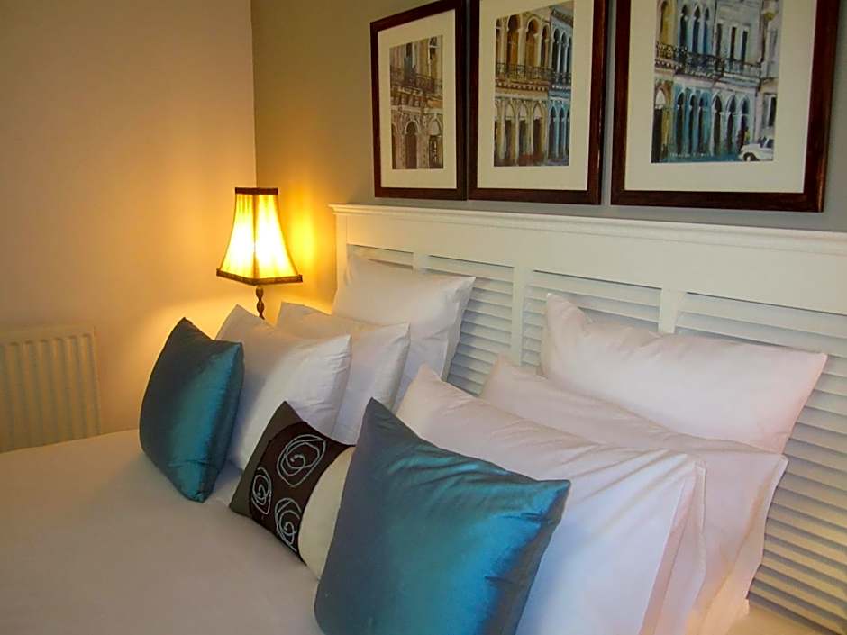 Plantation House At Whitecliffs