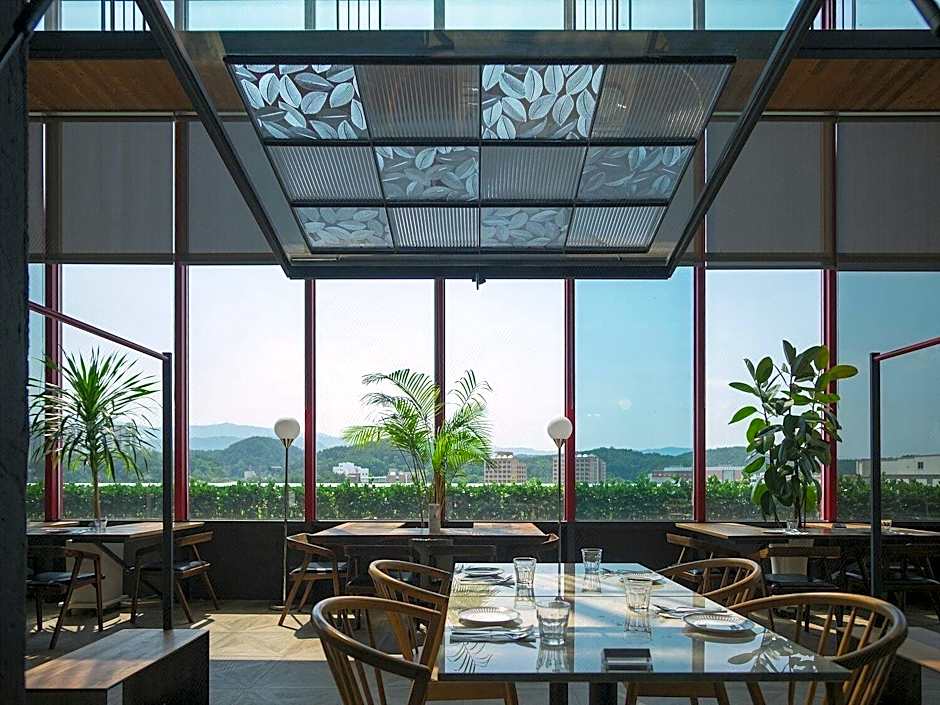 The Hong C Hotel