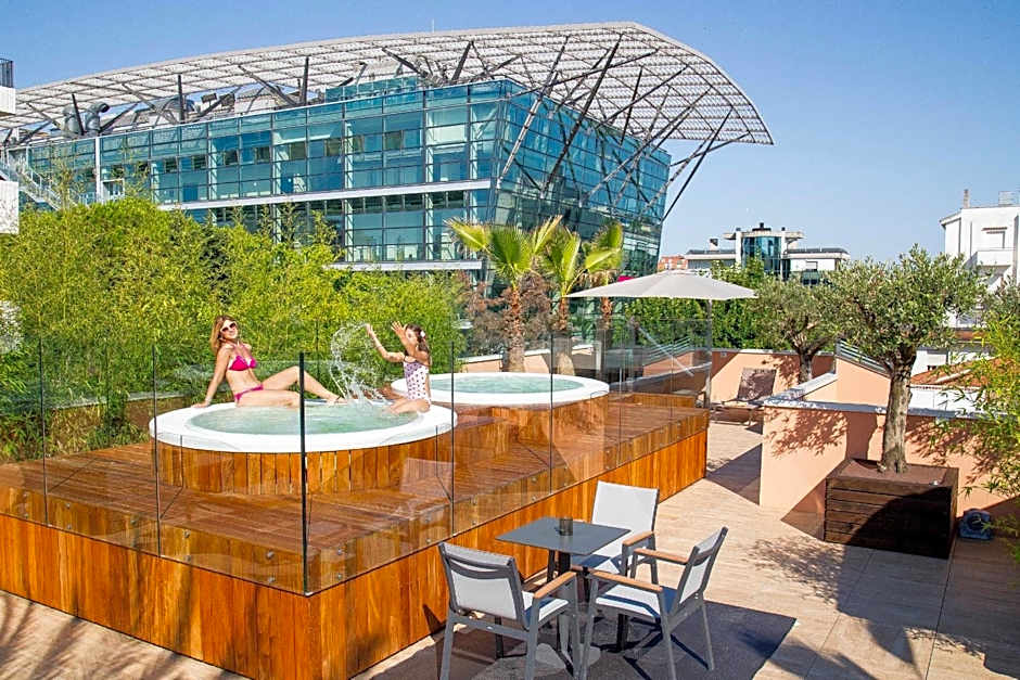 Metropol Ceccarini Suite