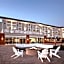 Wyndham Newport Hotel