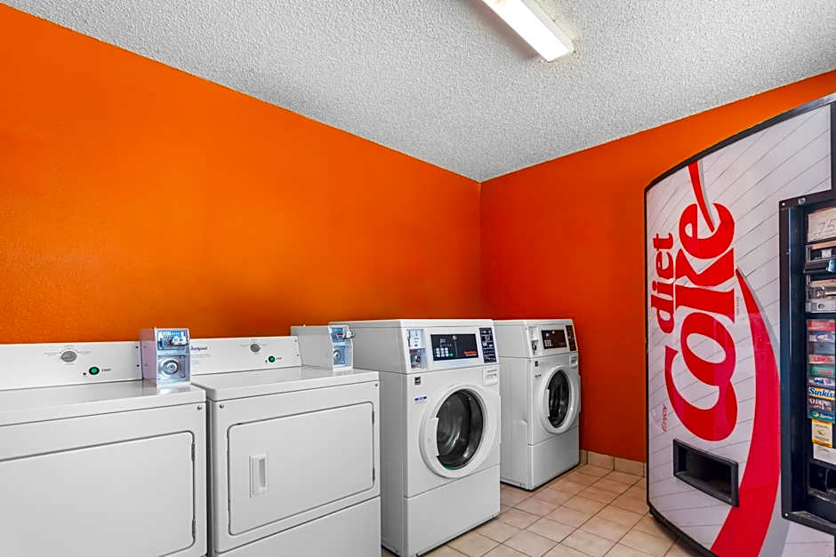 Americas Best Value Inn & Suites Siloam Springs