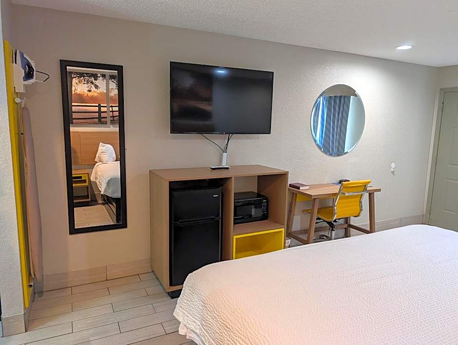 Days Inn by Wyndham Arcadia Louisiana
