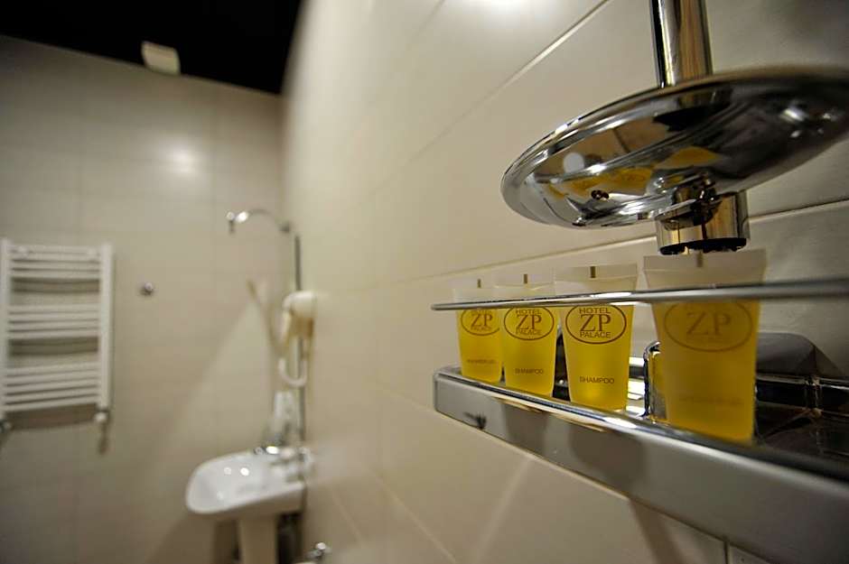 ZP Hotel